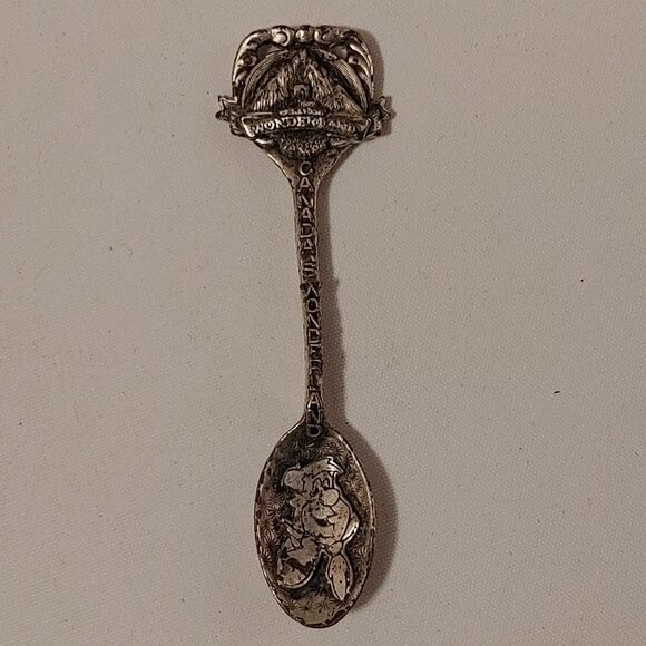 Vintage 1980 Canada's Wonderland Collectible Spoon Hanna-Barbera Productions - Picture 1 of 7